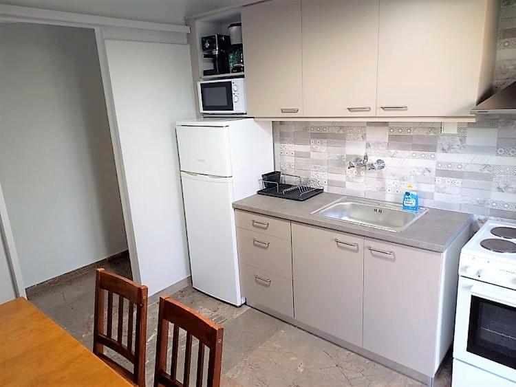 Apartments Marina Порто-Рафти Экстерьер фото